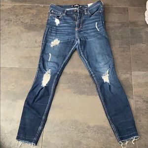 Hollister skinny jeans